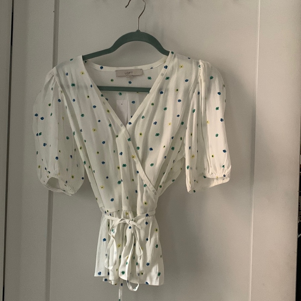 NWT Loft Puff Sleeve Wrap Shirt